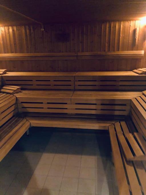 Modern Laax Apt, Swimming Pools, Wellness & Tennis Esterno foto